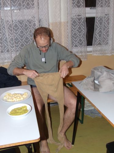 לחץ לתצוגת גודל מלא