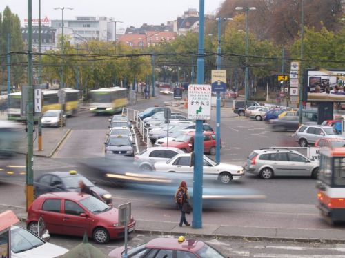 Kliko për të parë imezhin me permasa të plota