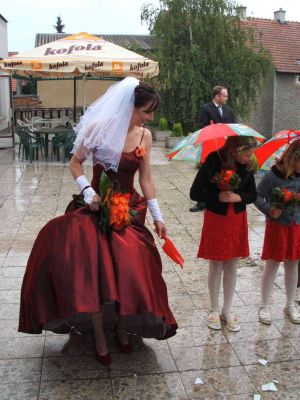 Kliko për të parë imezhin me permasa të plota